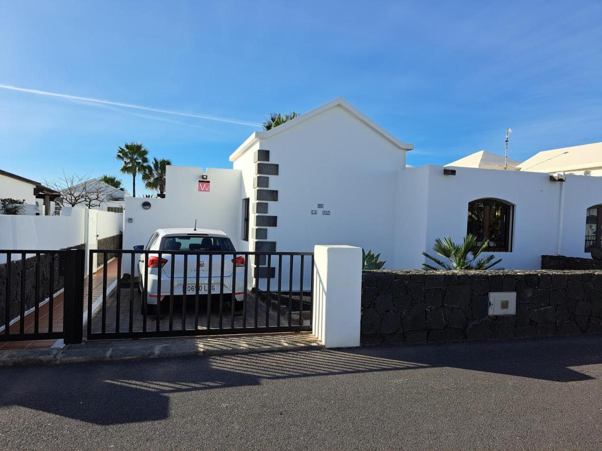 Villa de la Paz Playa Blanca  Esterno foto